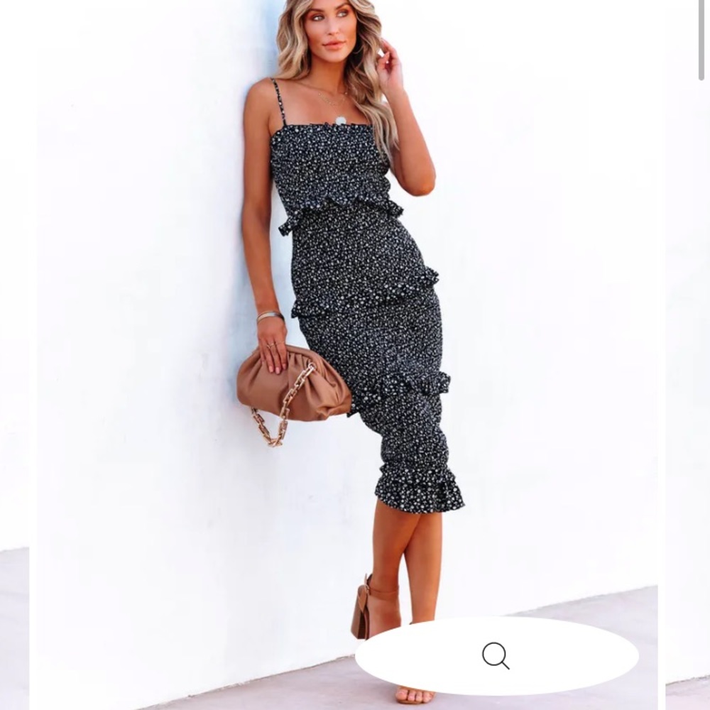 Vici Floral Smocked Ruffle MIDI Dress
